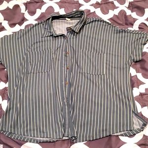 2/$5 Wishlist M/L Button Down Top